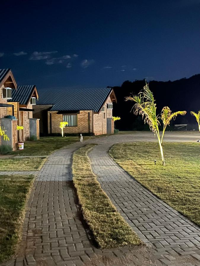 Pousada Ho'Oponopono Chalets & Wine Sapucaí-Mirim Extérieur photo