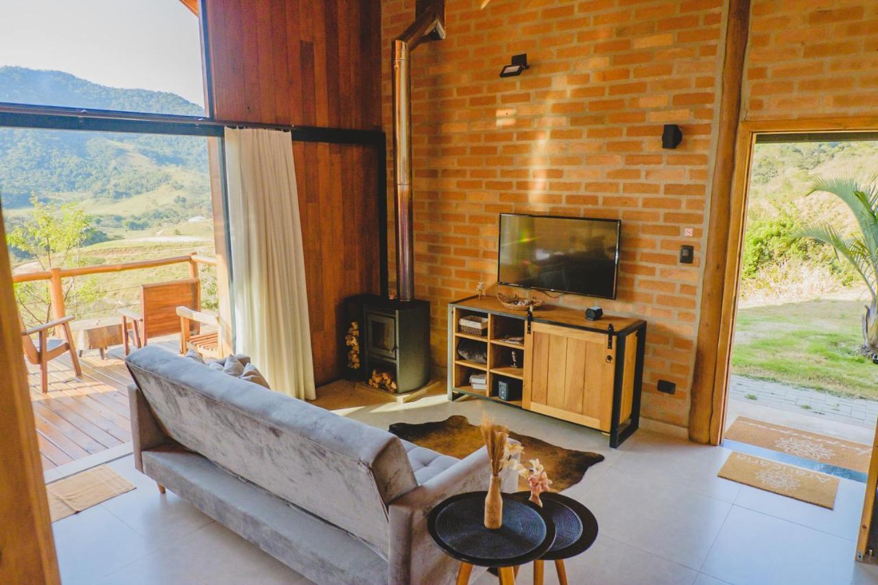 Pousada Ho'Oponopono Chalets & Wine Sapucaí-Mirim Extérieur photo