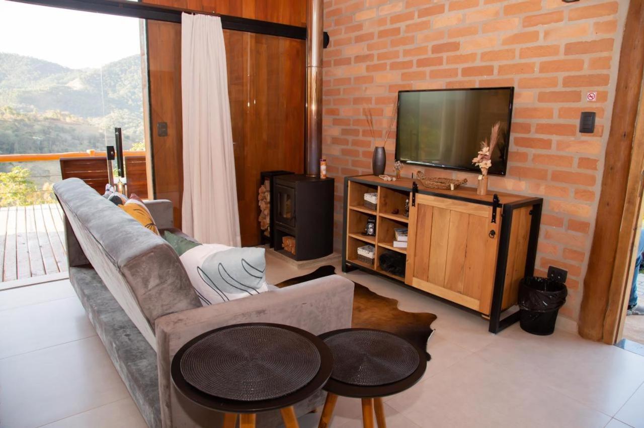Pousada Ho'Oponopono Chalets & Wine Sapucaí-Mirim Extérieur photo