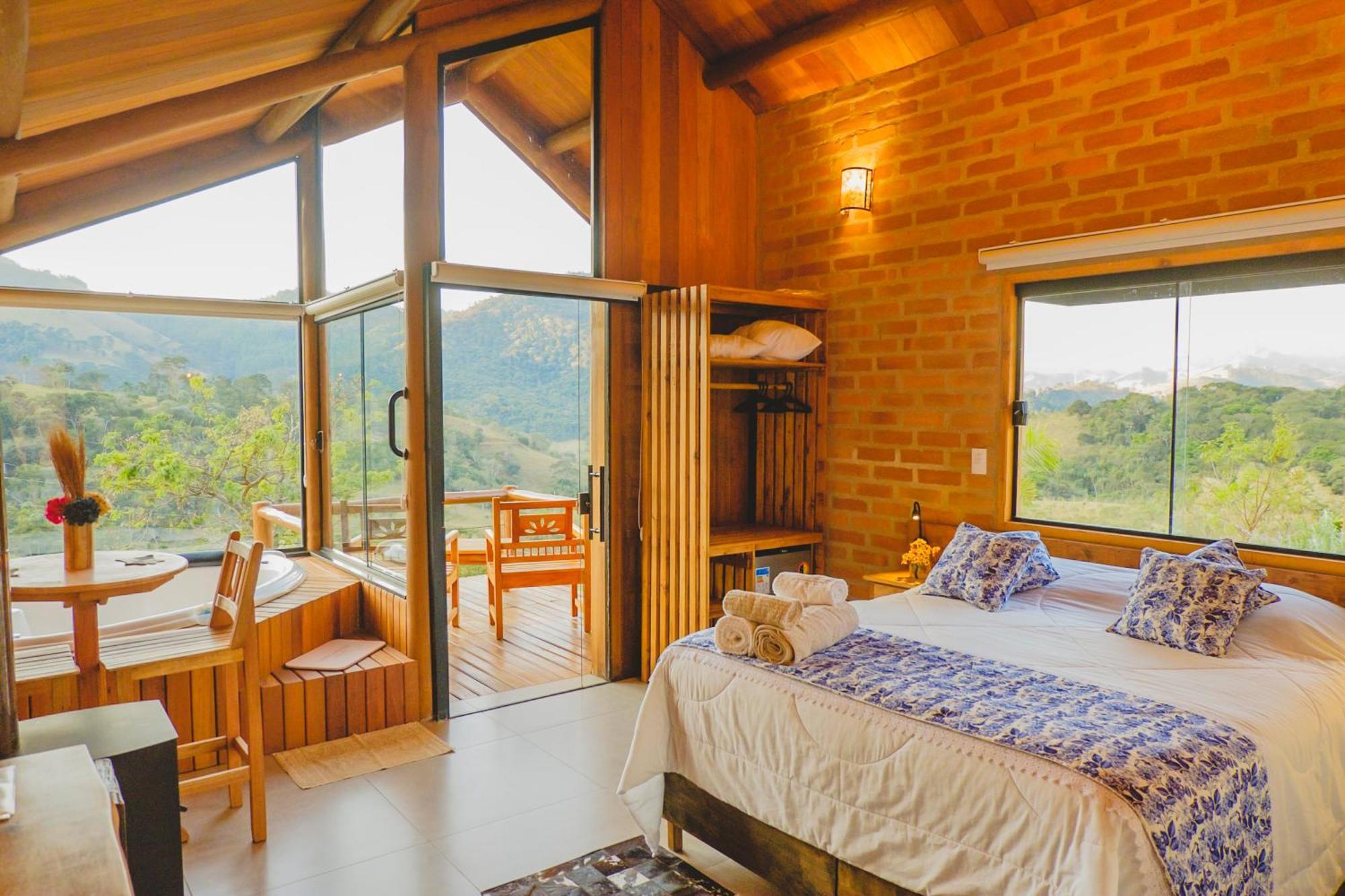 Pousada Ho'Oponopono Chalets & Wine Sapucaí-Mirim Extérieur photo